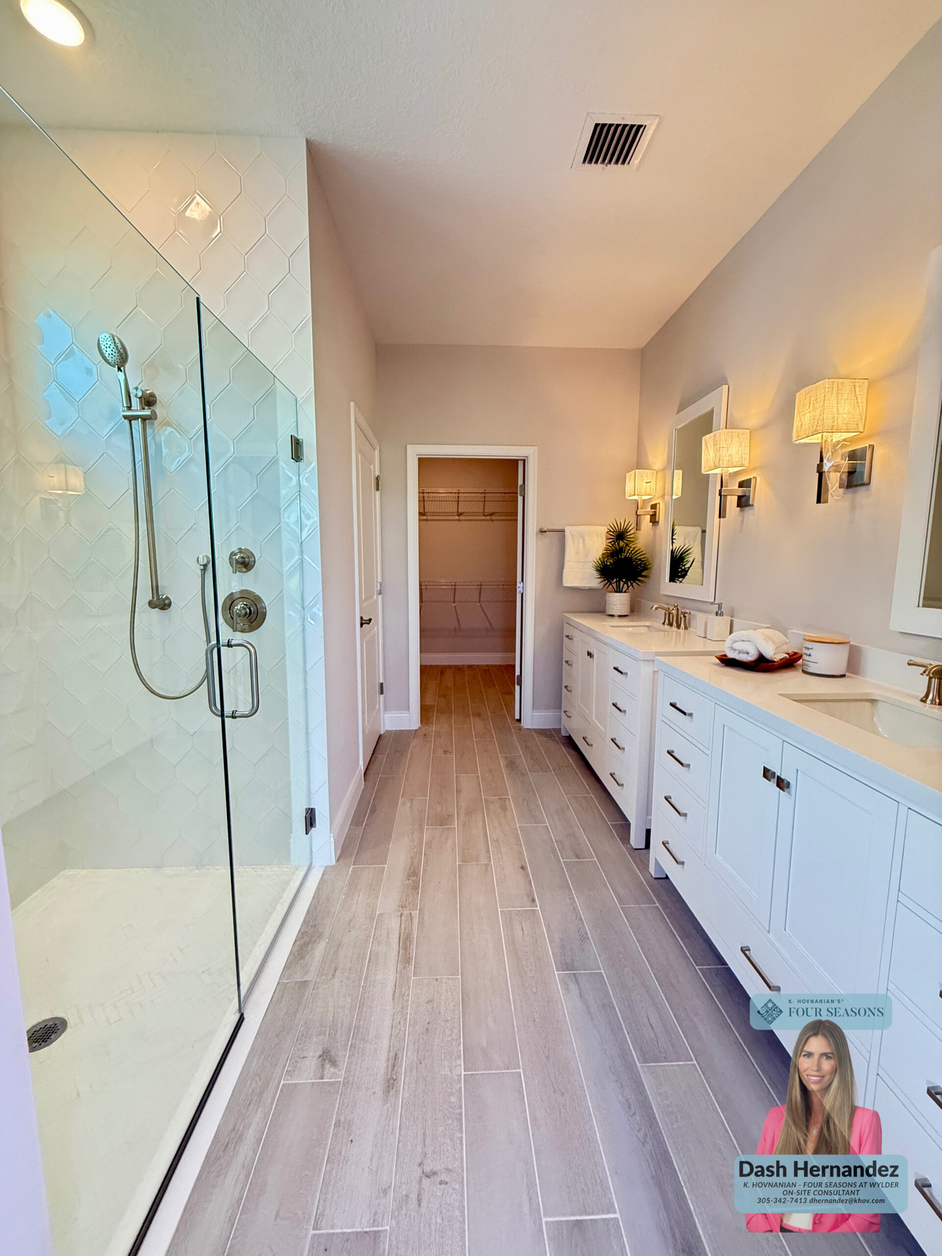 Bogart Primary Bathroom | Four Seasons at Wylder K. Hovnanian Bogart Model Primary Bathroom at Four Seasons at Wylder - Luxurious master bath with freestanding vanities and modern fixtures, Port St. Lucie, FL
